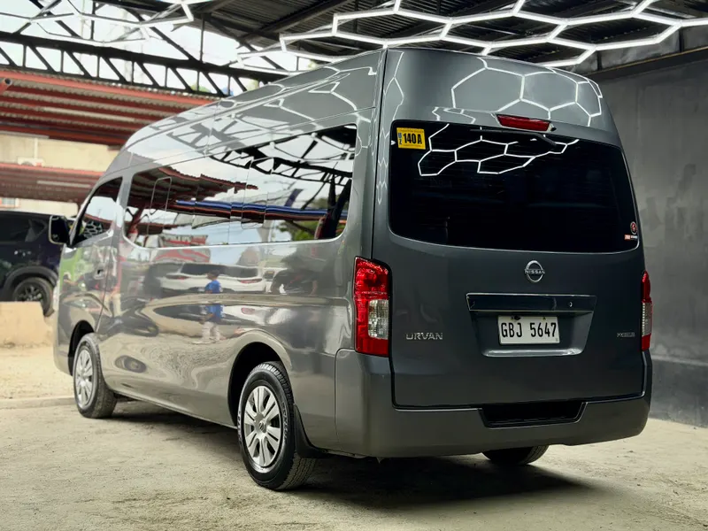 2025 Nissan Urvan NV350 Premium A/T
