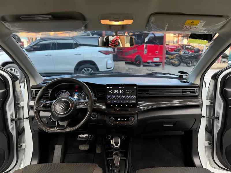 2025 Suzuki Ertiga 1.5 GLX Hybrid AT