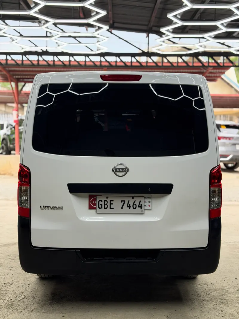 2024 Nissan NV350 Urvan 2.5L M/T