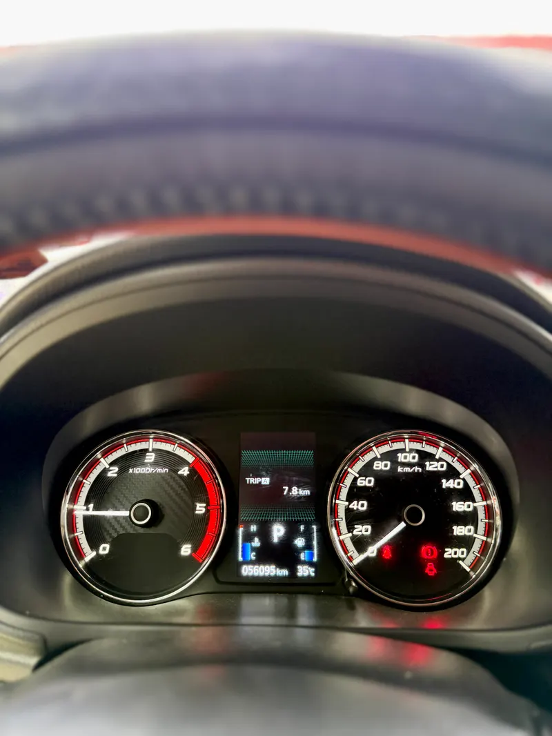 2023 Mitsubishi Strada GLS 4x2 A/T